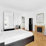 Superbe Appartements Tour Eiffel Suffren